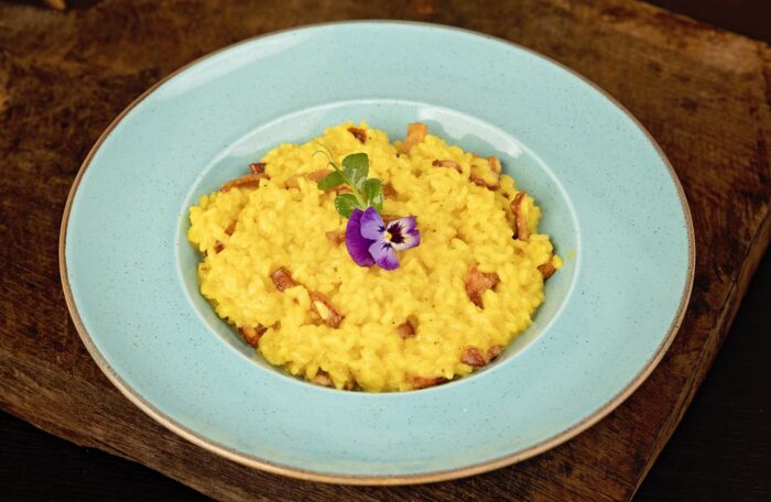 Risotto cu bacon și șofran
